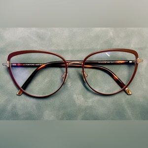 Gorgeous Tom Ford frames